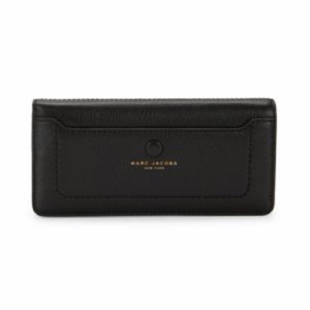 Marc Jacobs Elegant Black Wallet
